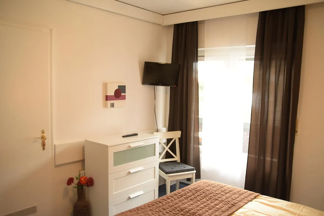 פפרונטן Landhotel Roefleuten גרמניה